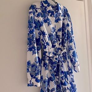 Beautiful blue and white print tie waist maxi/midi dress 2XL